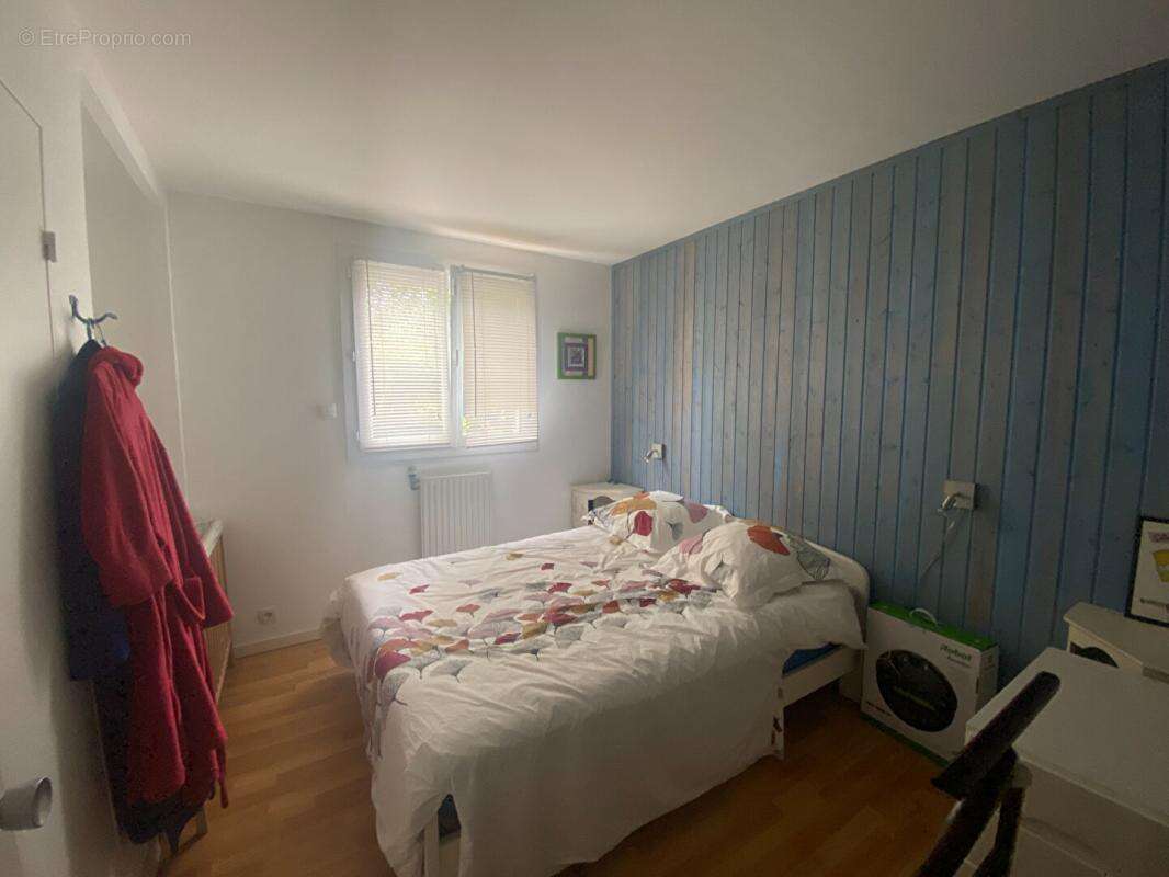 Maison betton 7 pièce(s)  chambres en rez de chaussee / pas de vis a vis / piscine / proximite ecoles et transports - photo 7
