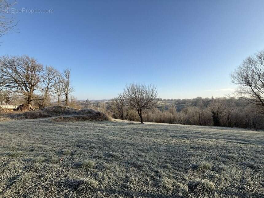 Terrain à CAUSSE-ET-DIEGE