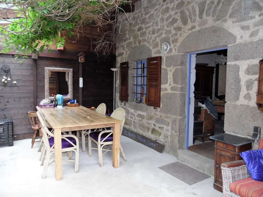 Appartement à PUY-MALSIGNAT