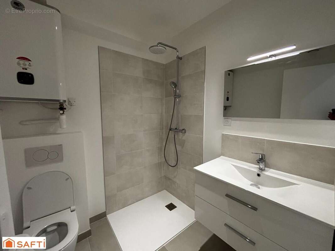 Photo 3 - Appartement à PARIS-20E