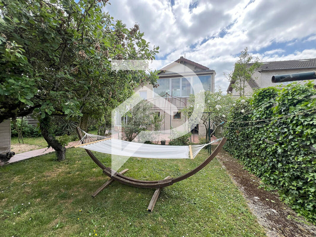 Maison à LA VERRIERE