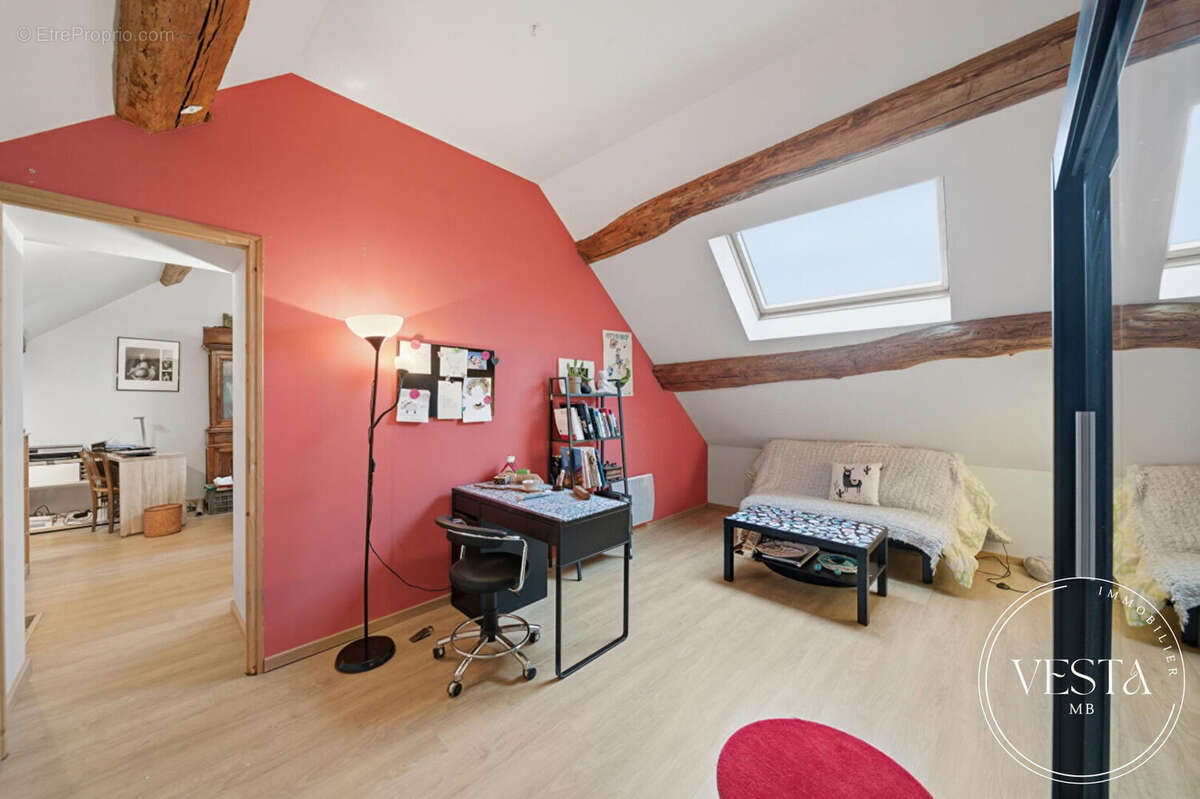 Maison à NUITS-SAINT-GEORGES