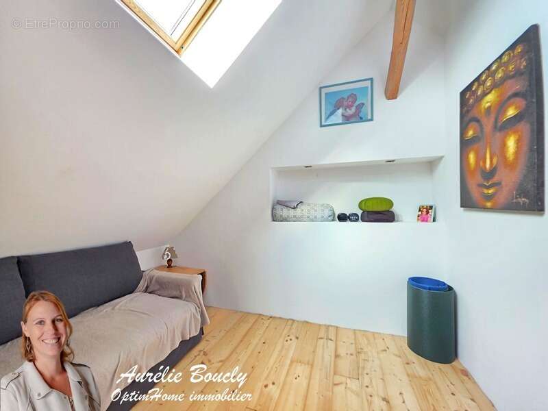 Maison à ENTRE-DEUX-GUIERS