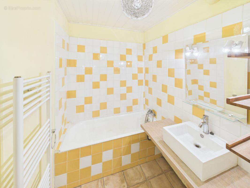 CHAMBÉRY - Appartement T2 bis - 58,23 m² Carrez - photo 12