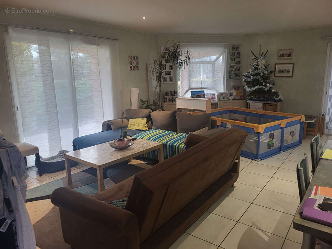 Maison à BLANQUEFORT