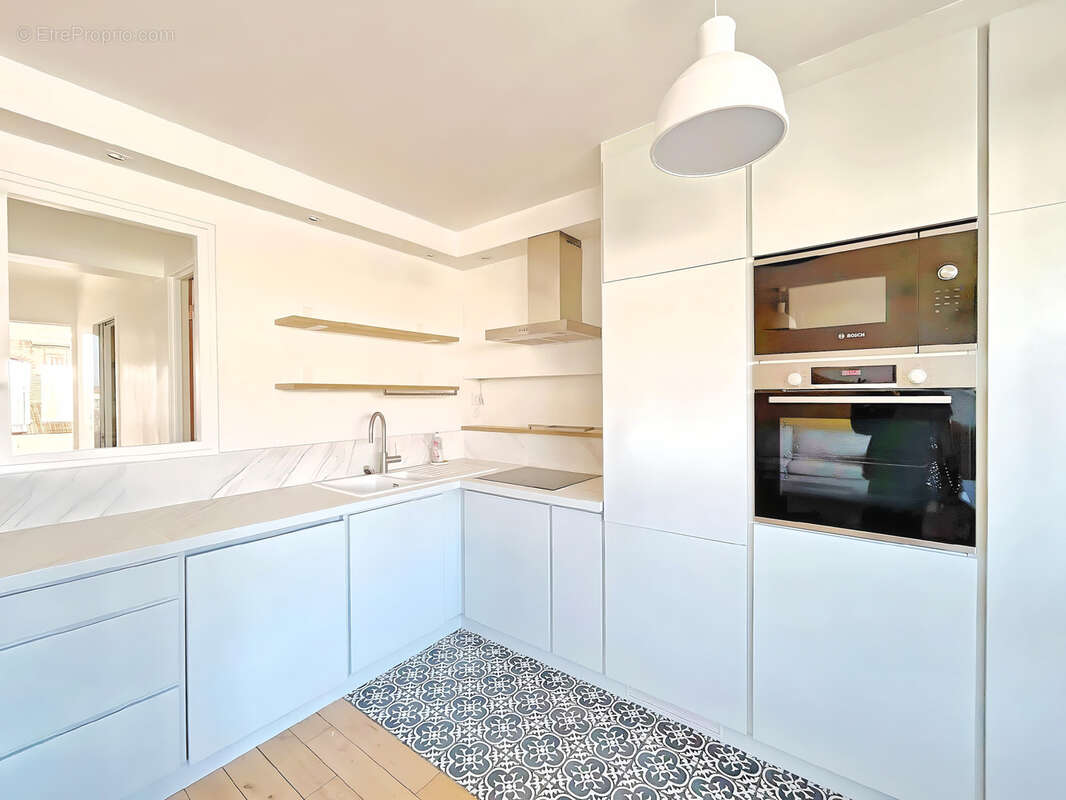 Appartement à LES LILAS