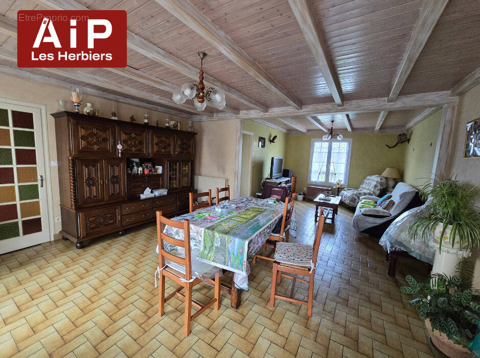 Maison à LE BOUPERE