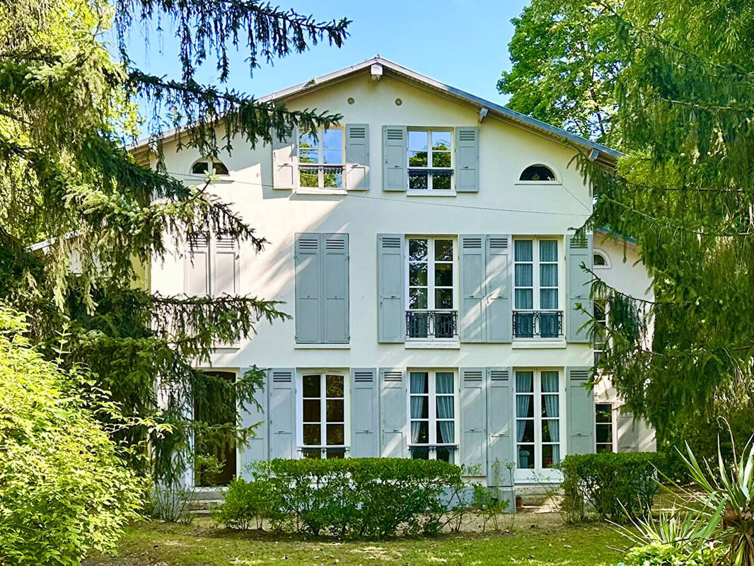 Appartement à MAISONS-LAFFITTE