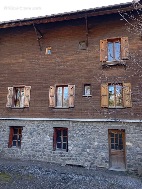 Maison à EMBRUN