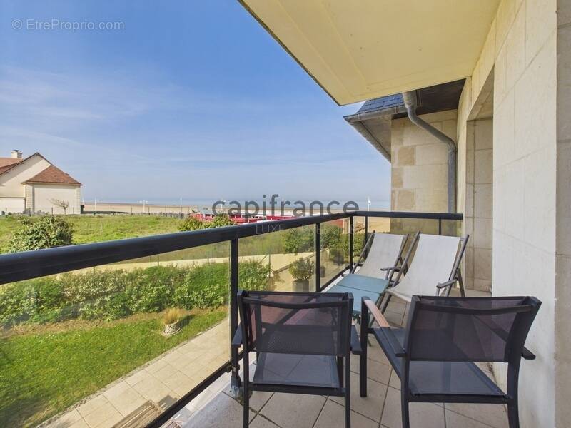 Appartement à BENERVILLE-SUR-MER