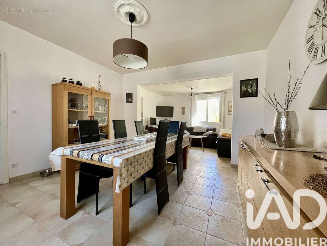 Photo 2 - Maison à AMBLY-FLEURY