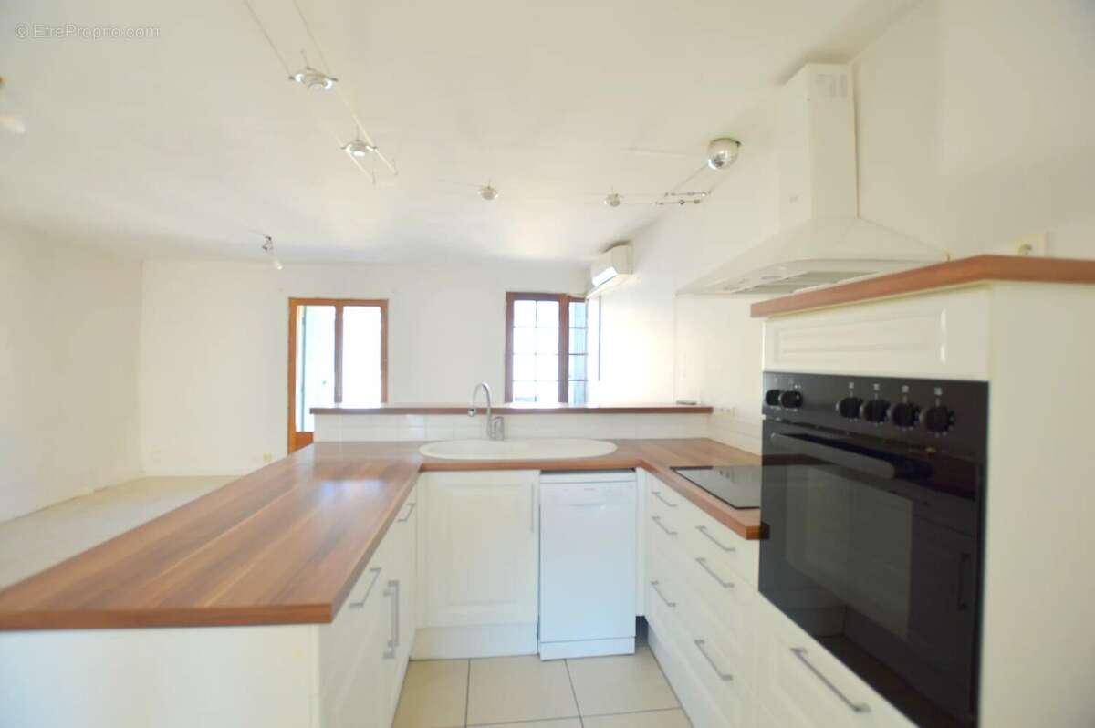 Maison à PRADES-LE-LEZ