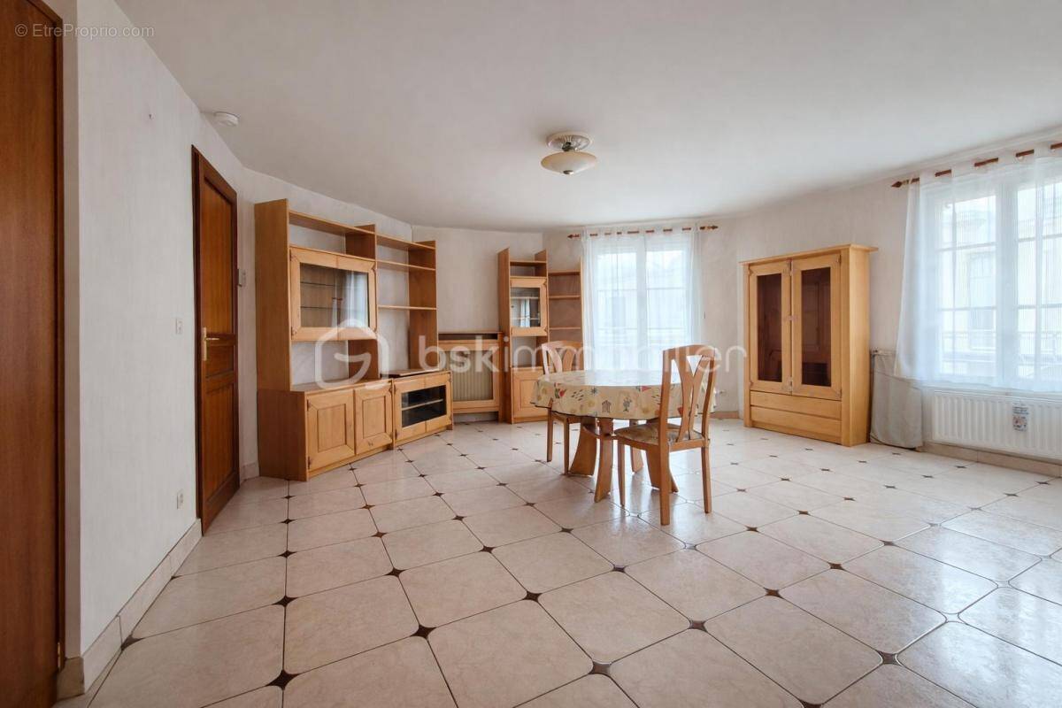 Appartement à SAINT-BRICE-SOUS-FORET