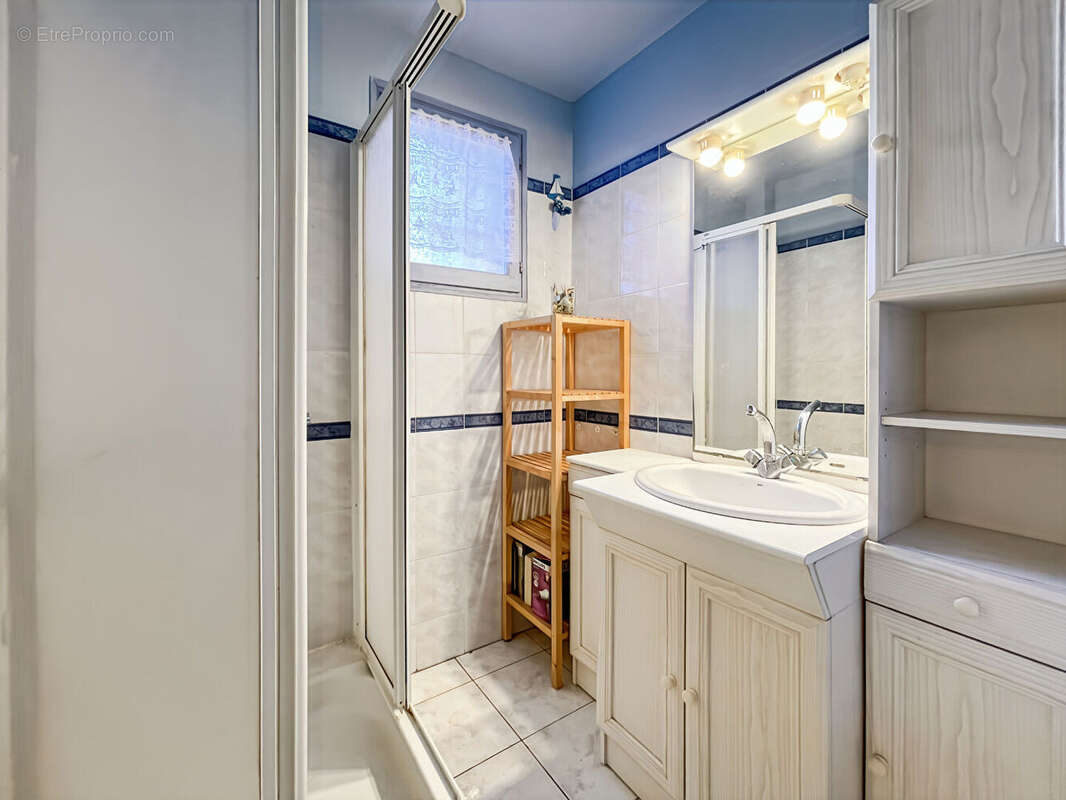 Appartement à SAUSSET-LES-PINS