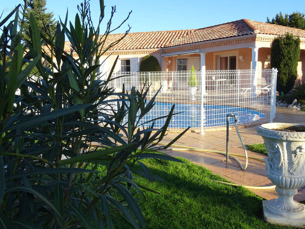 Maison à LESCURE-D'ALBIGEOIS