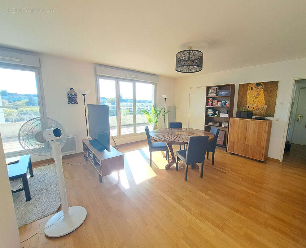 Appartement à MANTES-LA-JOLIE