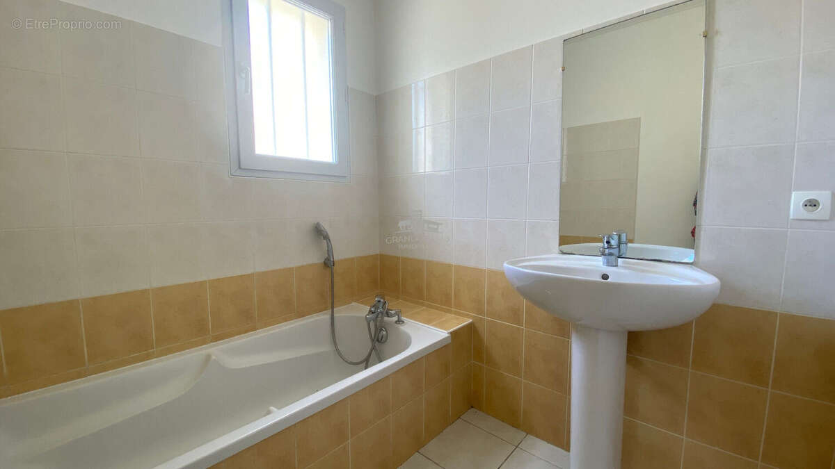 Maison à FAY-DE-BRETAGNE