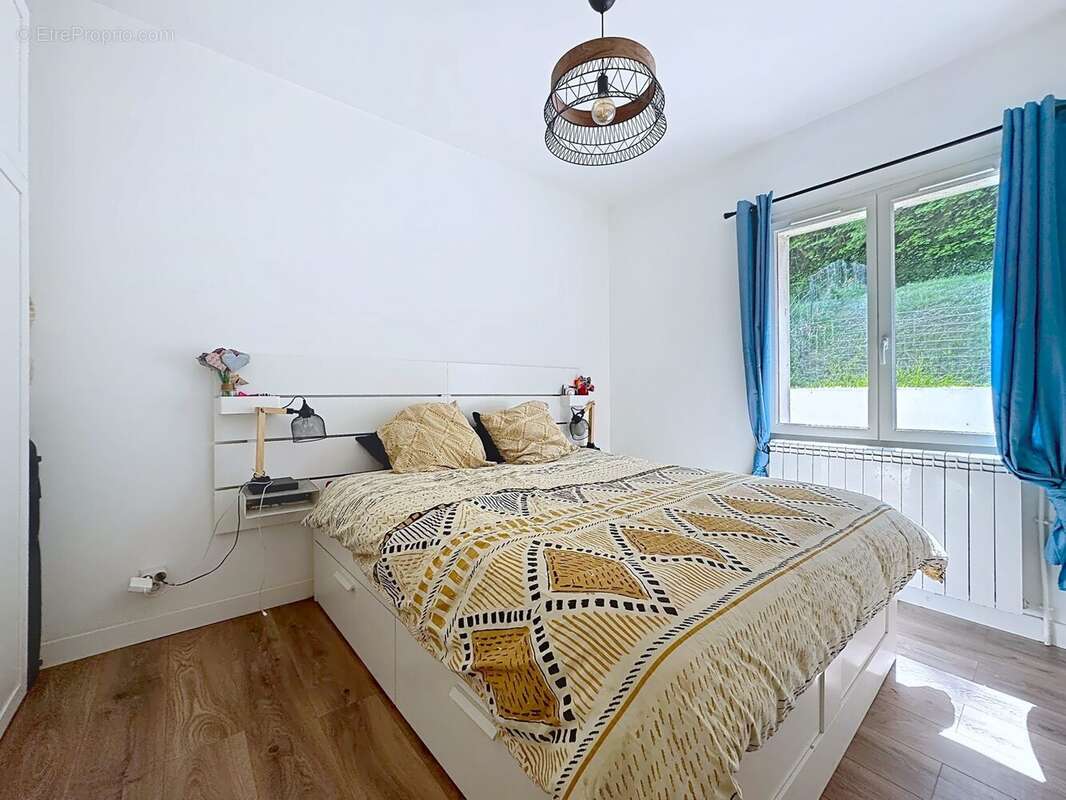 Appartement 70 m² à Gieres  - photo 5
