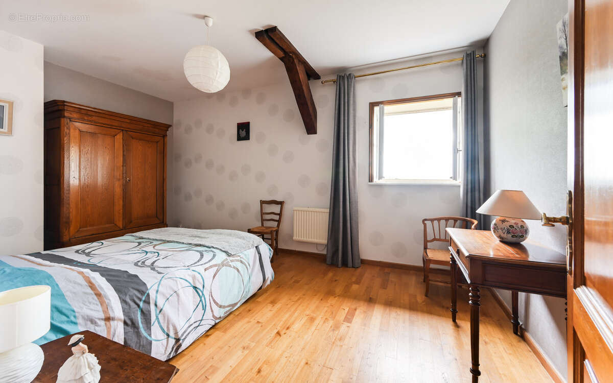 Maison à VILLEFRANCHE-SUR-SAONE