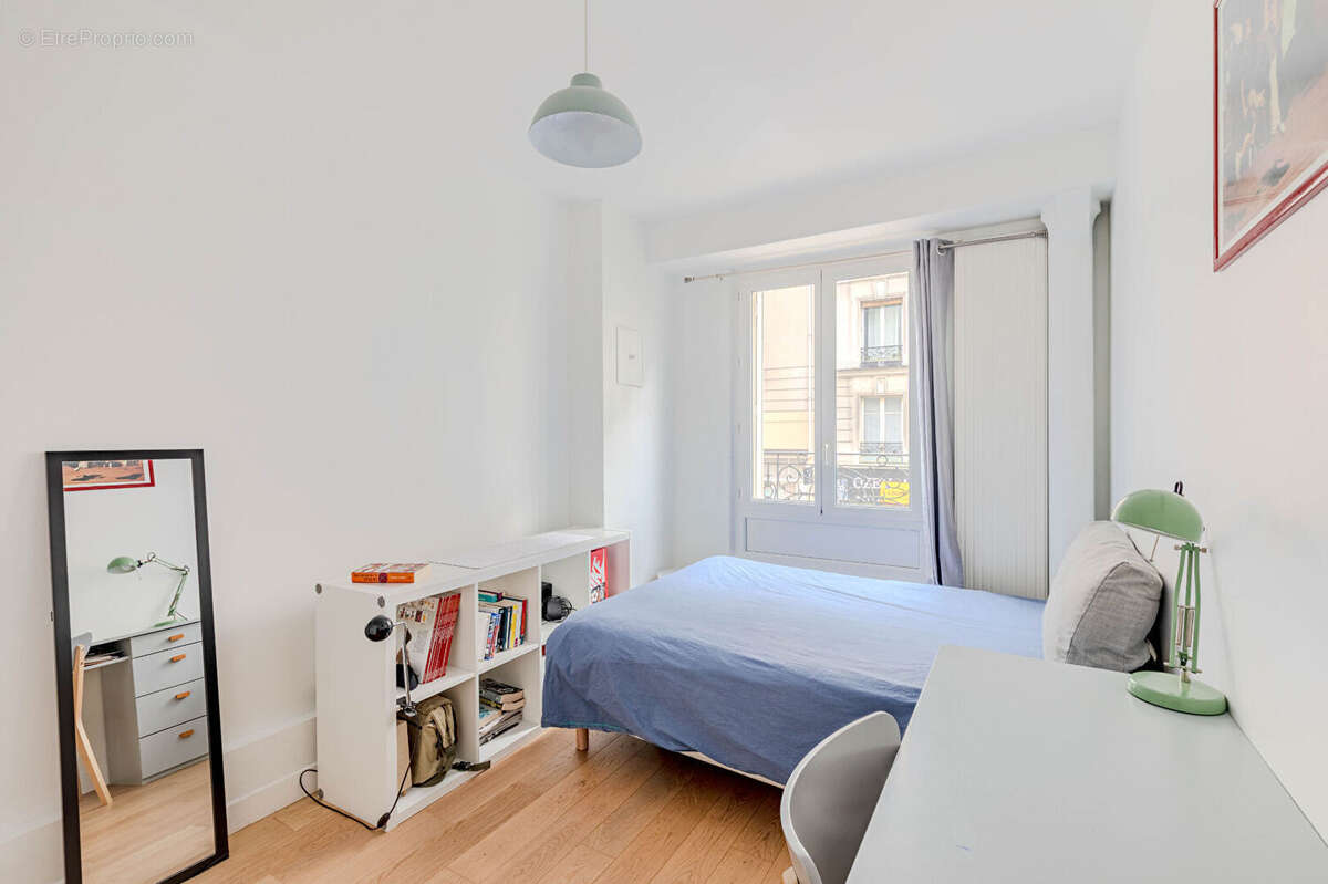 Appartement à PARIS-19E