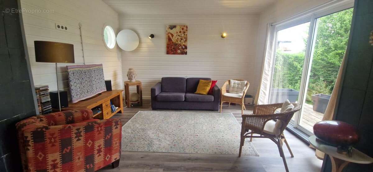 BOUSSENS proche maison de 130 m² avec gite et dépendance sur 980 m² de terrain clos - photo 5