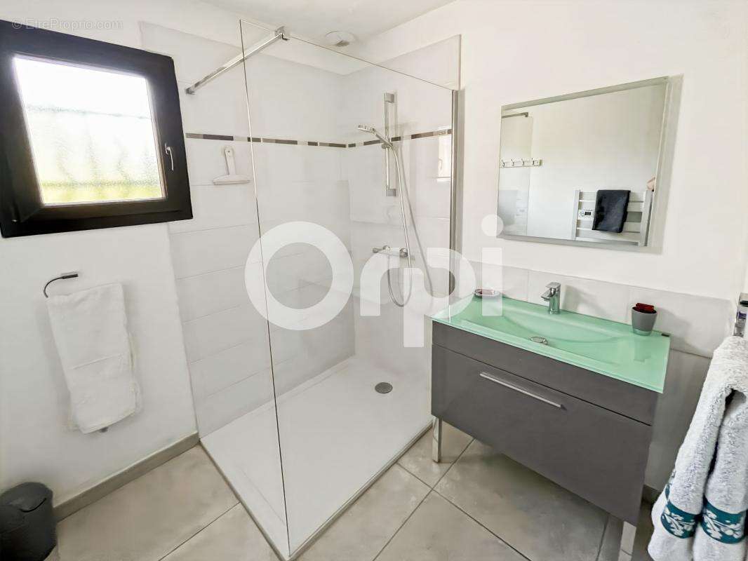 Maison à SAINT-ALBAN-AURIOLLES