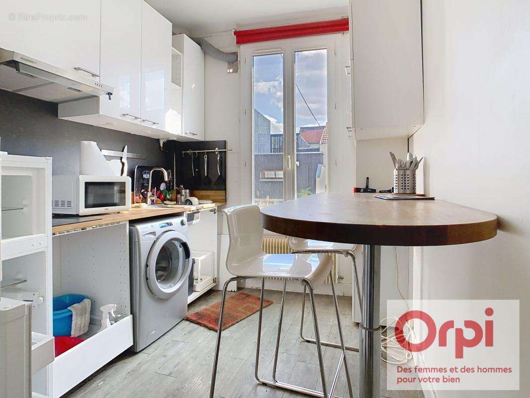 Appartement à ISSY-LES-MOULINEAUX