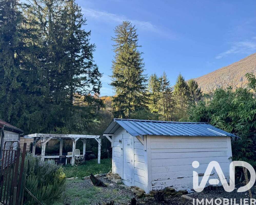 Photo 4 - Maison à VIRIEU-LE-GRAND