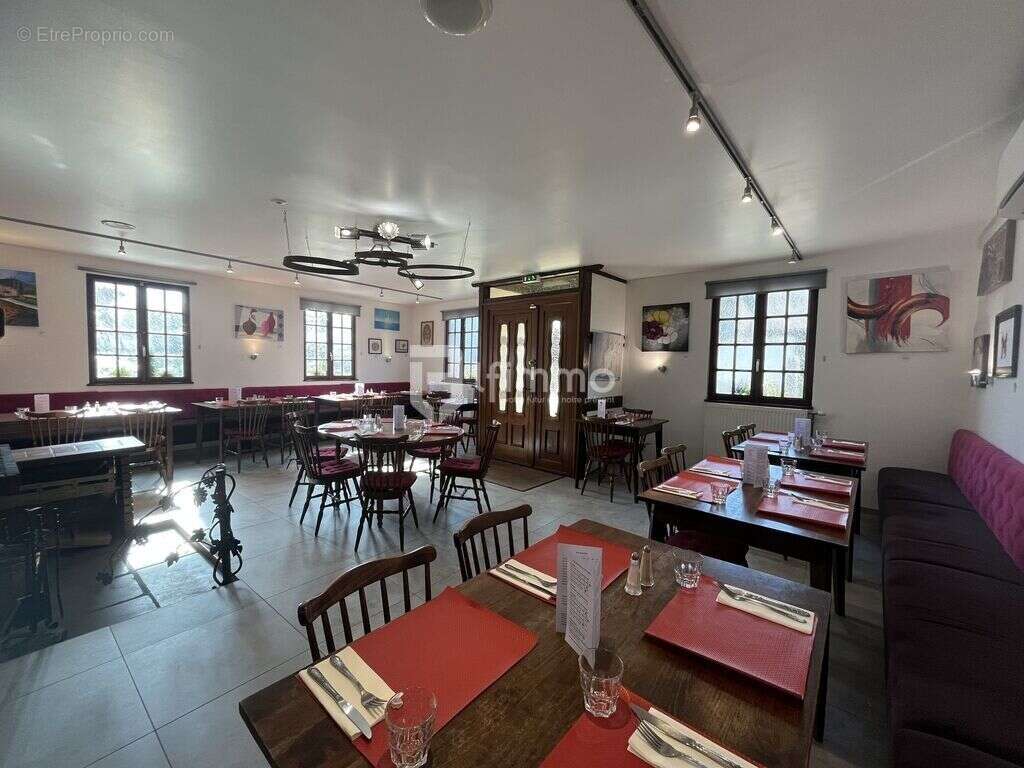 Commerce à SAINT-PIERRE