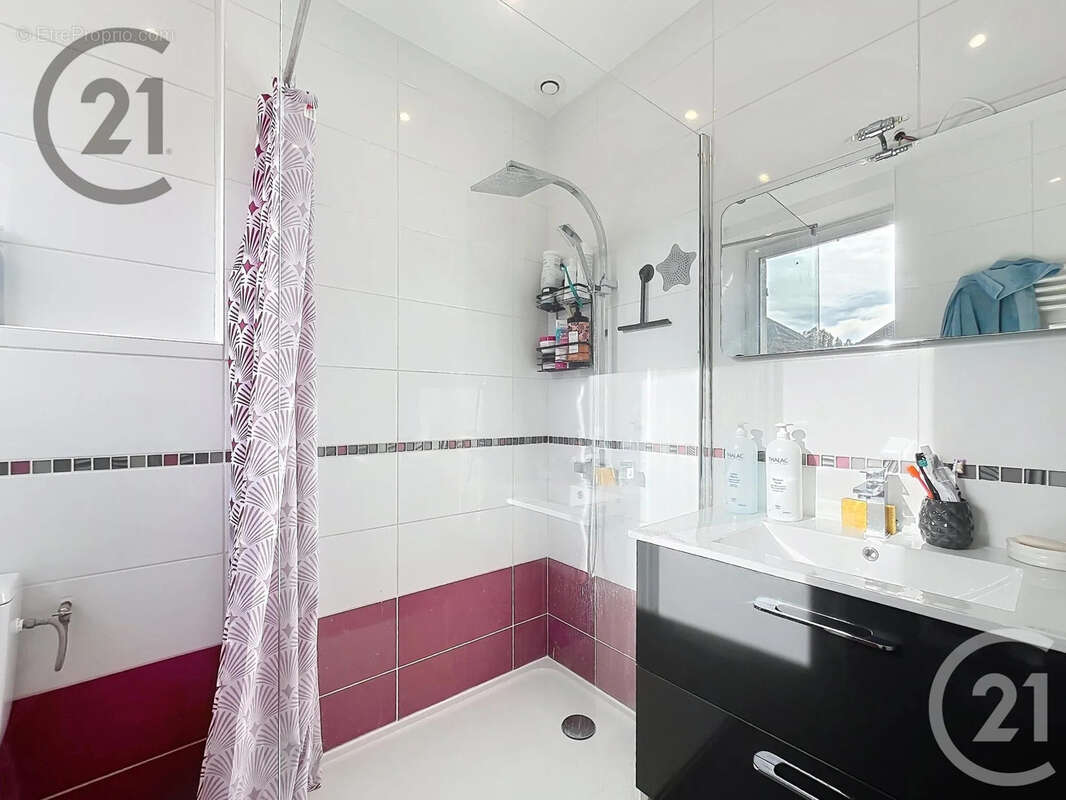 Maison 71 m² à Maligny  - photo 6