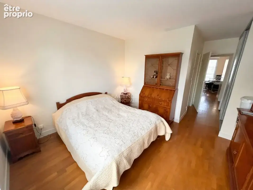 Appartement Poissy 4 pièce(s) 92 m2 - photo 5