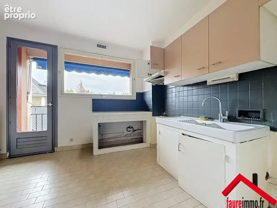 Appartement t3 hyper centre brive-la-gaillarde - photo 3