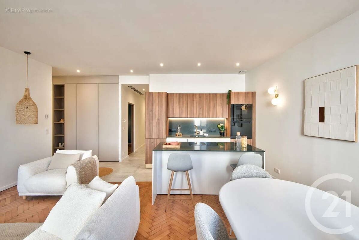 Appartement à NICE