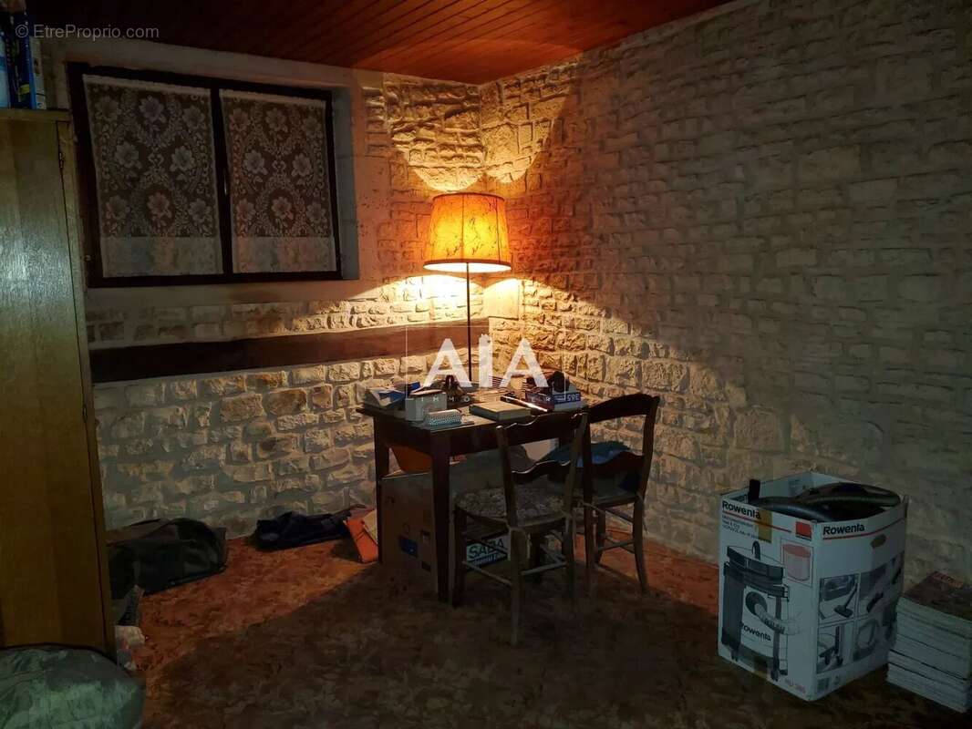 Maison à AUNAC