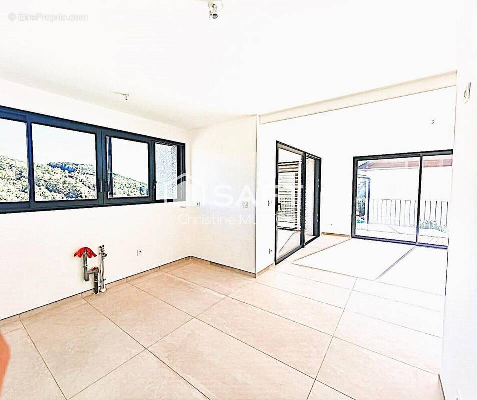 Photo 1 - Maison à CREMPIGNY-BONNEGUETE