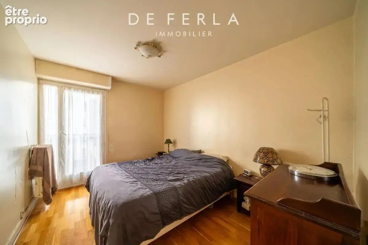 Appartement 4 pièces 86 m² Paris 15ème Commerce - photo 10