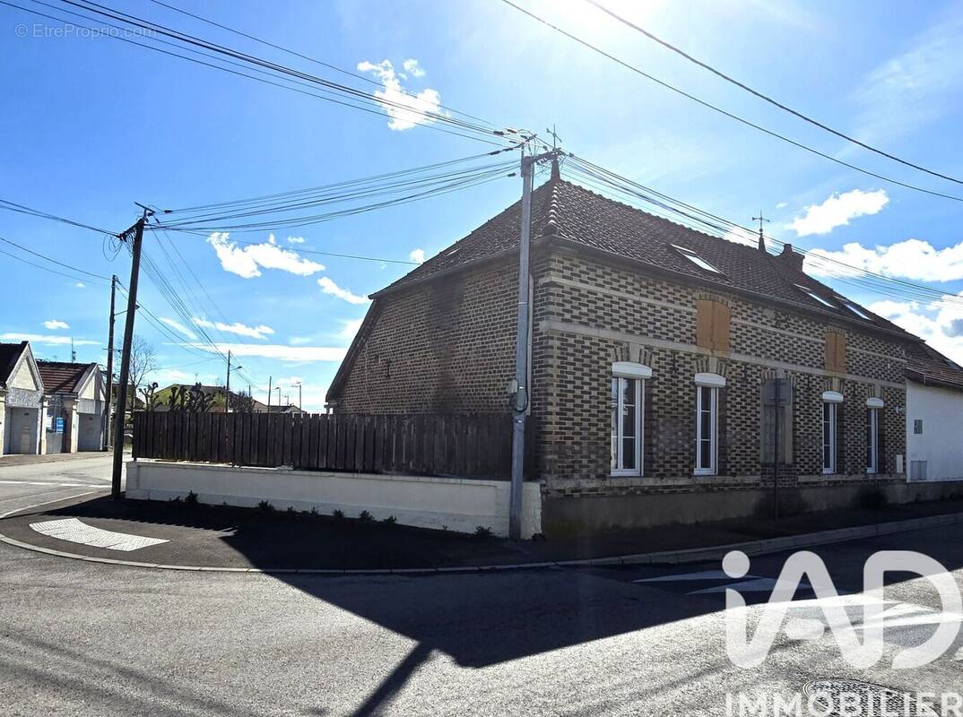 Photo 1 - Maison à SAINT-ANDRE-LES-VERGERS