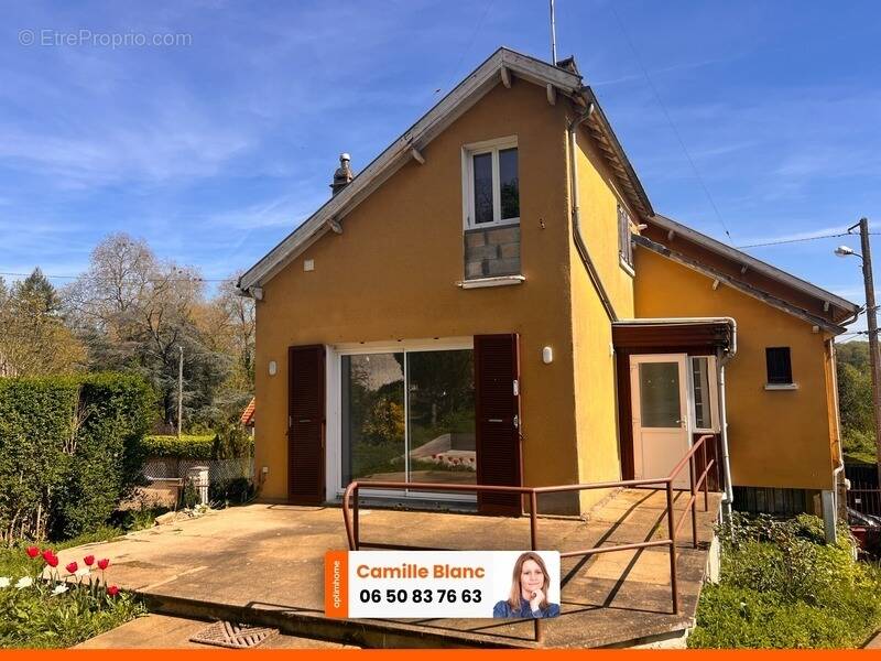 Appartement à JOUY