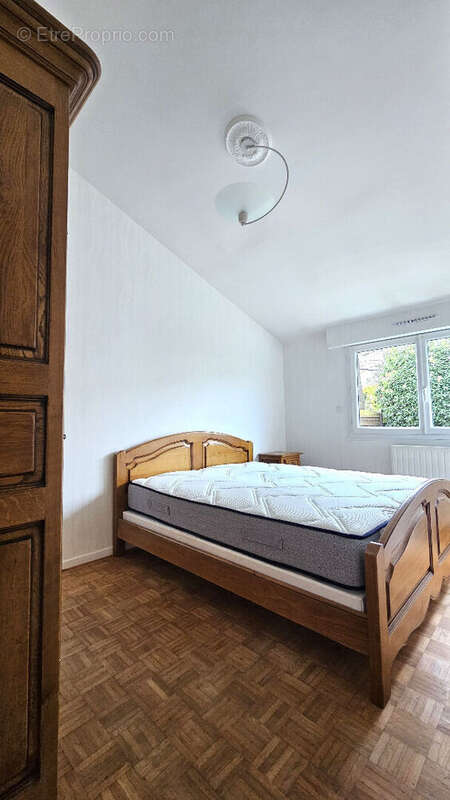 Maison à LA CHAPELLE-SUR-ERDRE