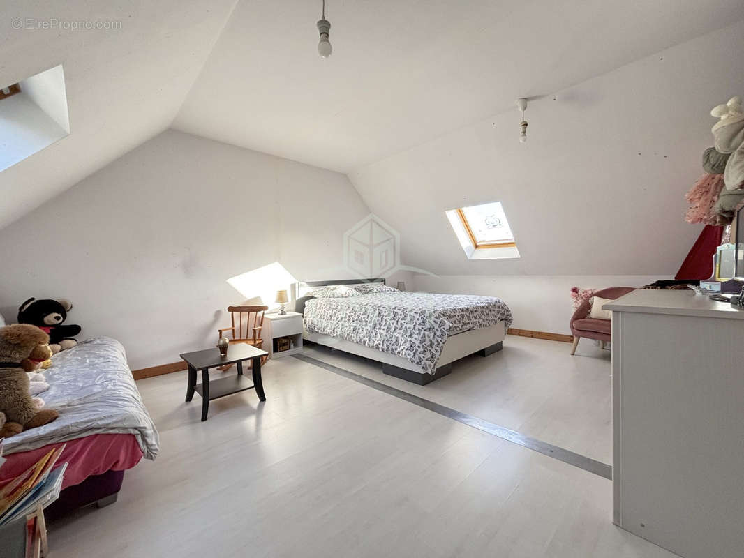 Maison à SAINTE-MAURE-DE-TOURAINE