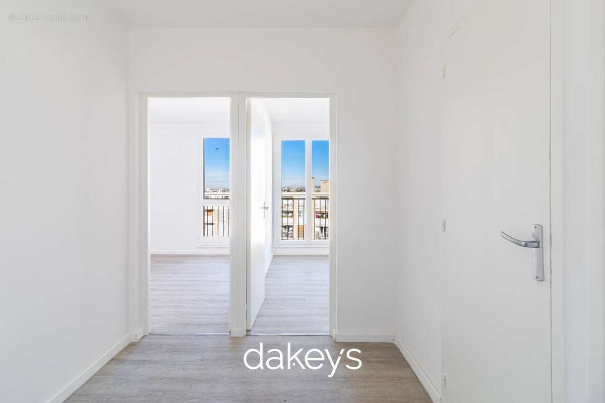 Appartement à MARSEILLE-10E