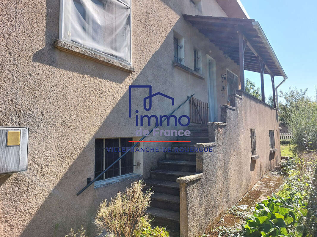 Maison à LA SALVETAT-PEYRALES