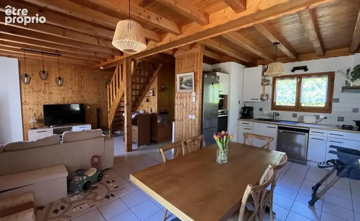 Maison Individuelle avec sous-sol complet sur 771m² de terrain - photo 3