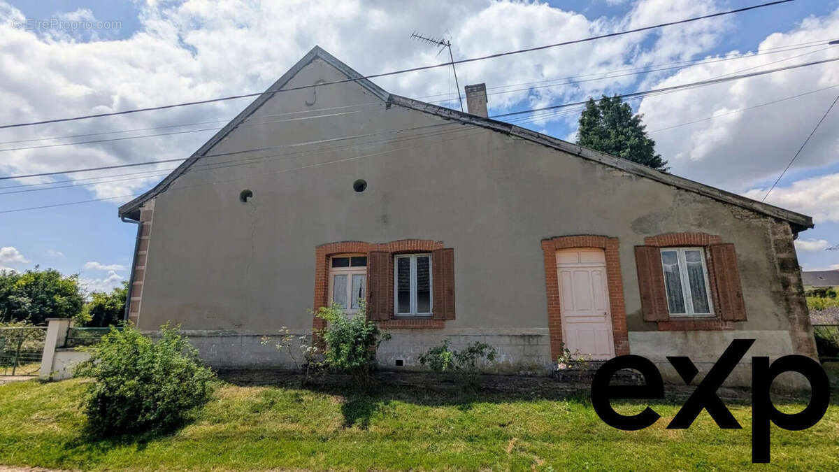 Maison à CHARREY-SUR-SAONE