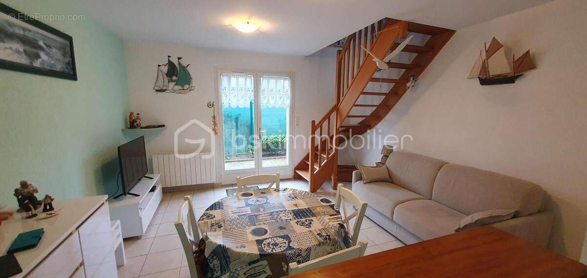 Maison à LA TURBALLE