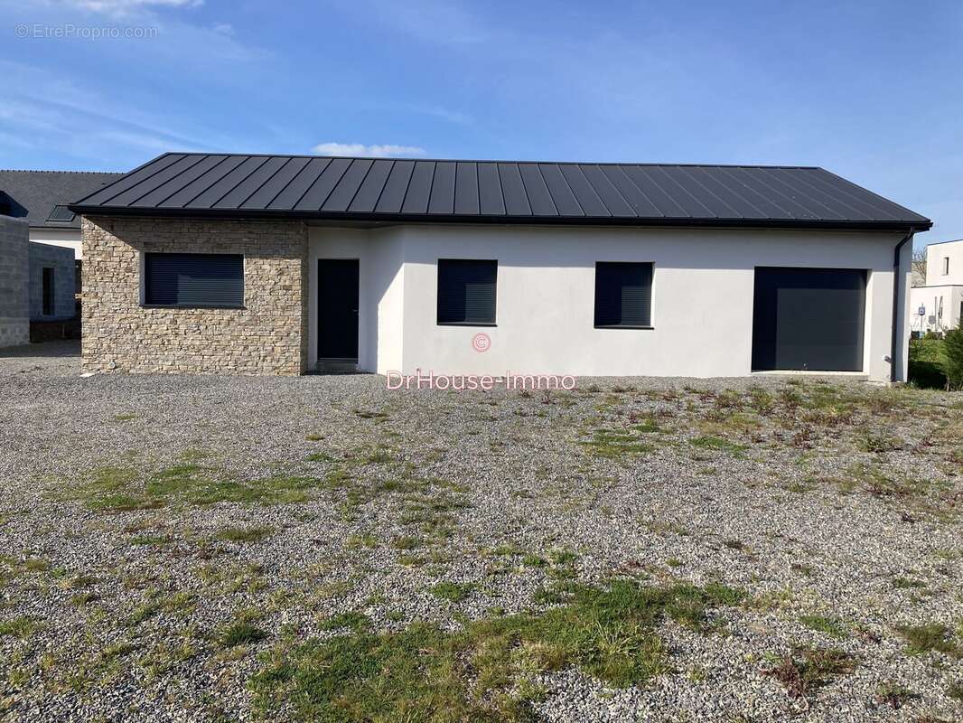 Maison à LA VRAIE-CROIX