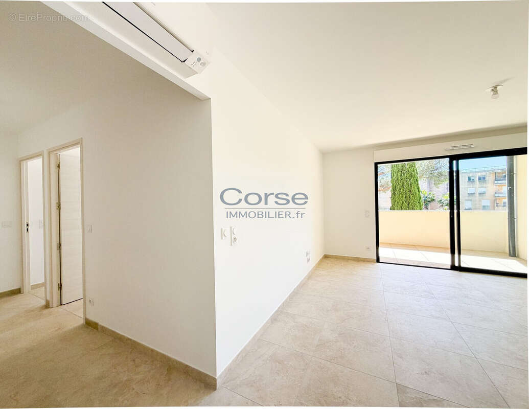 Appartement 61 m² à Ajaccio  - photo 7
