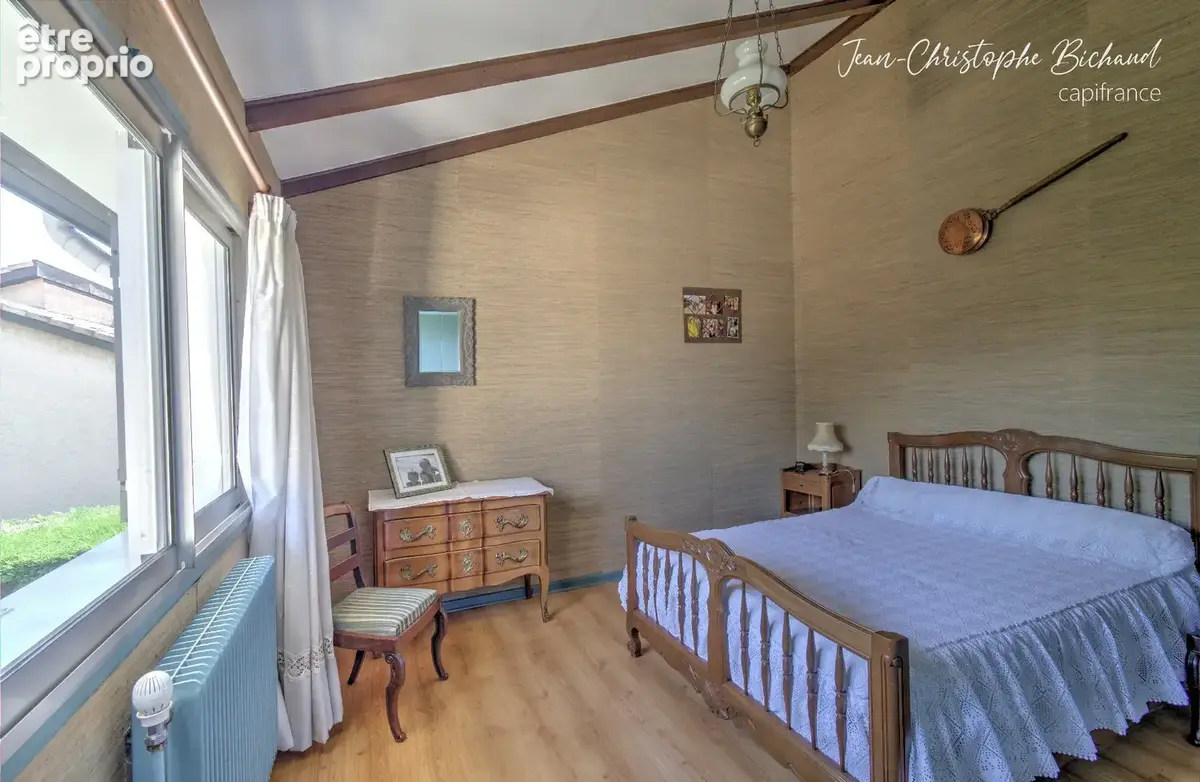 Maison familiale de 169 m² – 5 chambres – Terrain de 910 m² – Chaponost - photo 13