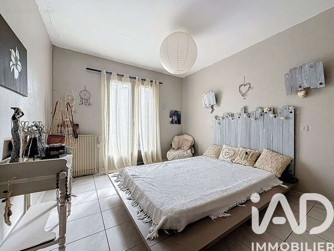 Photo 4 - Maison à QUARANTE