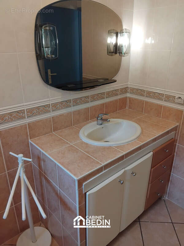 Maison 110 m² à Castelnau-De-Medoc  - photo 8